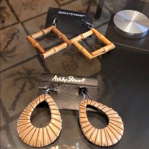 Lot of two Ashley Stewart necklaces